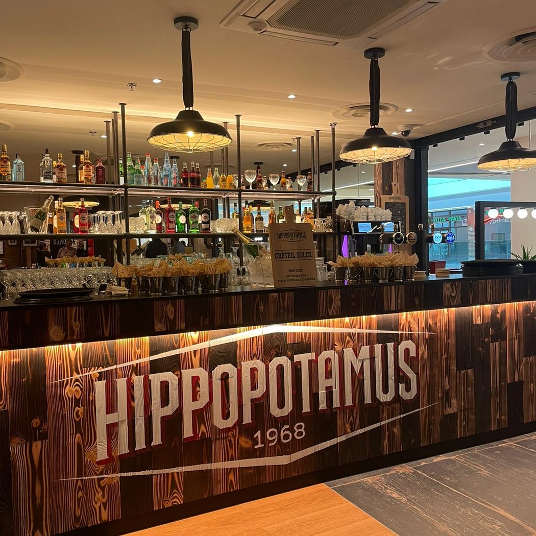 Hippopotamus Steakhouse 2